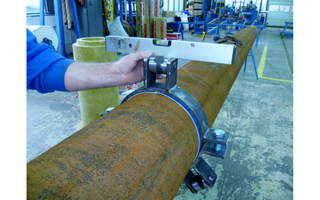 Vacuum-insulated piping