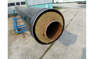 Vacuum-insulated piping